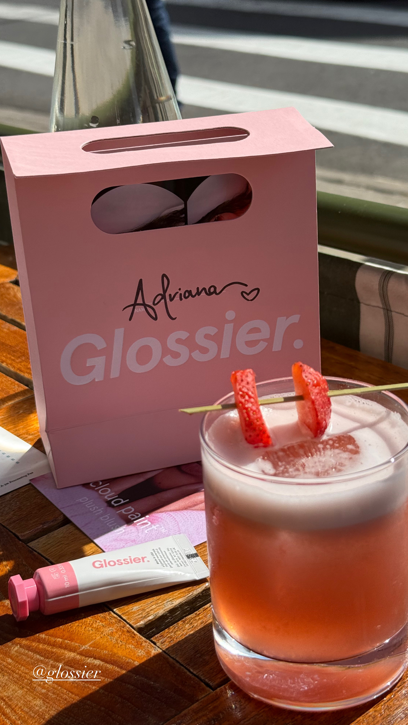 Lifestyle Photography — Glossier Blush